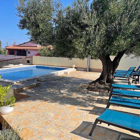 Villa Luger Eg Ražanj Dış mekan fotoğraf